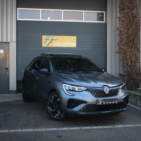Renault Arkana, gris